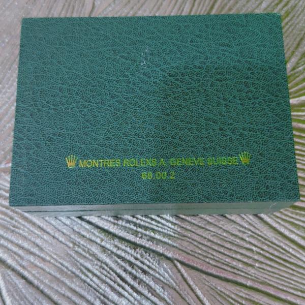 Rolex Men watch (Rose gold and silver colour)